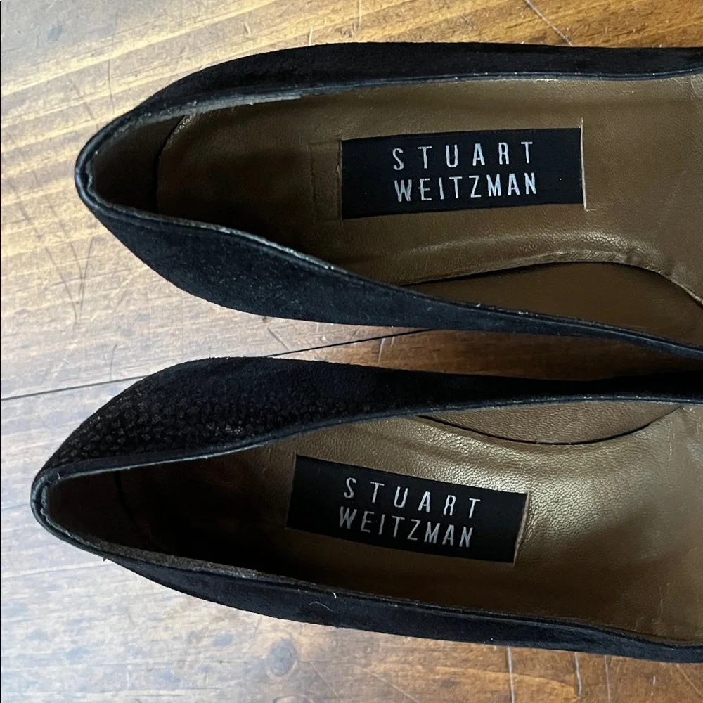 Stuart Weitzman Black Suede Heels Gold Tone Accents Sz 6.5B
